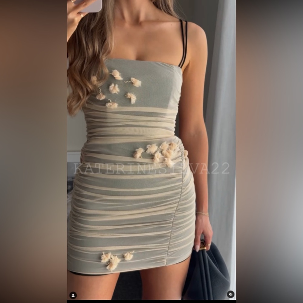 Zara NWT flower appliqué ruched mesh tulle spaghetti strap mini dress - Picture 5 of 9